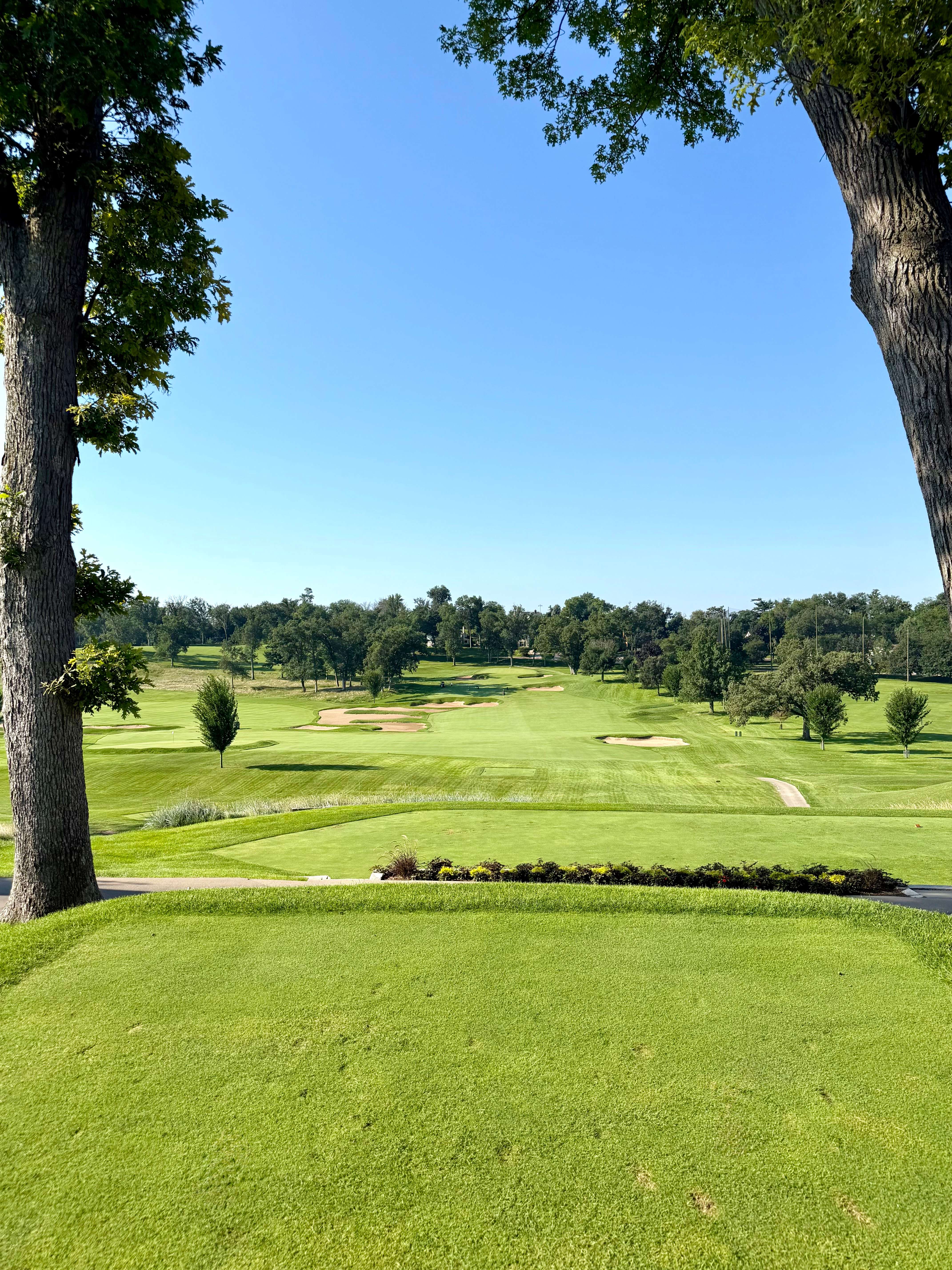 The first hole at Cedar Rapids Country Club from the back tee